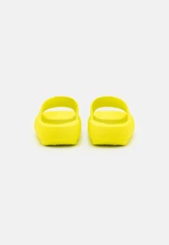 Even&Odd Pantolette Flach - Yellow/green -Mode Kleidung 025ab06458ea4d908b06f96a7c9699a2
