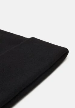 Even&Odd Mütze - Black -Mode Kleidung 04ce09b34978457daa75493a9bd45d8d
