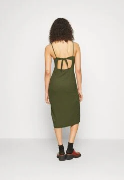 Freizeitkleid - Green -Mode Kleidung 057b53e614f14911af3cab00c173ae97