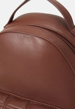 Even&Odd Tagesrucksack - Brown -Mode Kleidung 0f2f6431b20c4ea8b49f29e276f71846