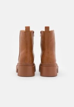 Even&Odd Plateaustiefelette - Cognac -Mode Kleidung 132acd23913842d3be715cad1abc2947