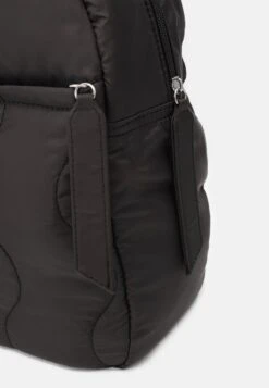 Even&Odd Weekender - 802 - Black -Mode Kleidung 2ce3fcdb7e1c442c93470f742415a3fa