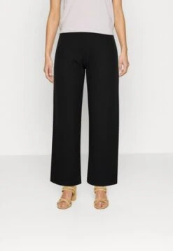 Even&Odd TAILORED WIDE LEG CULOTTE - Stoffhose - Black -Mode Kleidung 34b95c6cabfb45279b44852bdc0c7cac