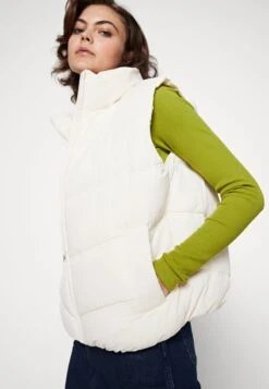 Even&Odd Weste - Off-white -Mode Kleidung 3589ba7f66064e0aa1a45173bb6e715a