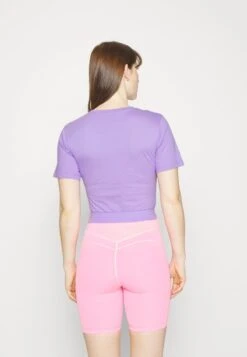 T-Shirt Basic - Lilac 8 T-Shirt Basic - Lilac -Mode Kleidung 3b9ad2f83c6e43babafcdebc4ebdd29f