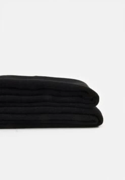 Even&Odd Schal - Black -Mode Kleidung 4cb108c1a72e4b5cbbfc38b0c353b67a