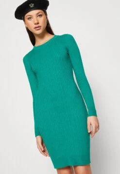 Even&Odd CREW AUSSCHNITT RIPP BASIC BODYCON MINI STRICKKLEID - Etuikleid - Green -Mode Kleidung 4e98f0bc88a44015bde0e4c95b56a367
