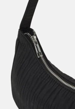 Even&Odd SHOULDER BAG - Handtasche - Black -Mode Kleidung 51ed0ce53f914a6b88b54525f986c627