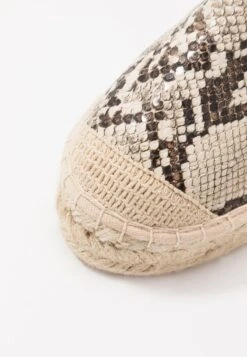 Even&Odd Espadrille - Beige/brown -Mode Kleidung 562f1bdc5ad845fdbedbf42012fa46ba