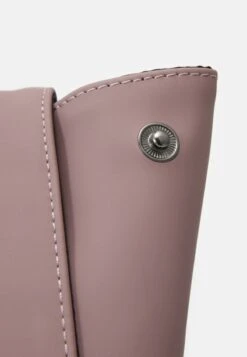 Even&Odd WATERPROOF RUCKSACK - Tagesrucksack - 802 - Black -Mode Kleidung 5d5779d700614e1792158b28fb707e16