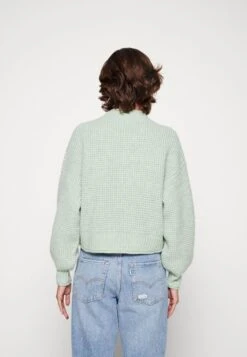 Even&Odd MOSS STITCH JUMPER - Strickpullover - Light Green -Mode Kleidung 61d30fe1aea245959c67de184c9c6a08