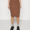 PENCIL SKIRT WITH SLIT - Bleistiftrock - Brown