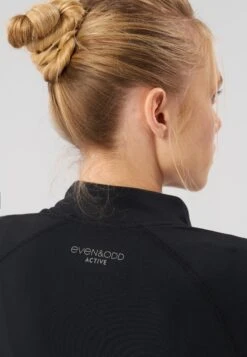 FITTED TRAINING JACKET WITH FULL ZIP AND POCKETS - Training Jacket - Black -Mode Kleidung 71a5a5be75944d71a3c72423434242eb