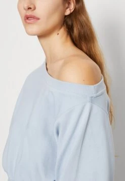 Even&Odd Sweatshirt - Blue -Mode Kleidung 7768f56143454b78bef794bc02bcb97f