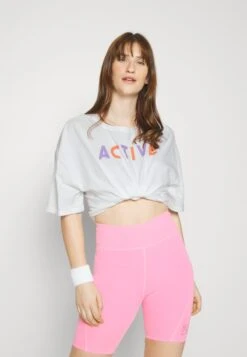 OVERSIZED - T-Shirt Print - White -Mode Kleidung 7a9b14bc9b764d5ea1f88e62b615ae7a