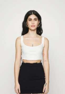 Top - 802 - Black_001 - White -Mode Kleidung b1130248533942d19dd7cddecc75f76b