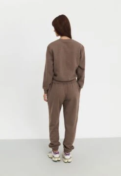 Even&Odd SET - Tracksuit Bottoms - Mottled Brown -Mode Kleidung c4e9af7e1e514b378089da95e7f02ea4