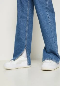 Even&Odd Jeans Straight Leg - Light Blue Denim -Mode Kleidung d09f2f5ecbfb4f71bc11cd0969d1bb03