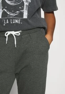 Even&Odd Regular Fit Jogger With Contrast - Jogginghose - Mottled Dark Grey -Mode Kleidung d8e0508bc71f4005b42489e3f308e43a