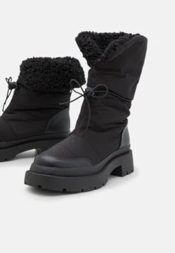 WINTER BOOT - Stiefelette - Black -Mode Kleidung e547513aee224ac3a1f1a2f73f2a58a7