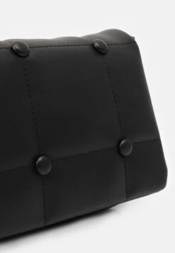 Even&Odd Umhängetasche - 802 - Black -Mode Kleidung e55b6bfa41d0463086d6882967cc2fe4