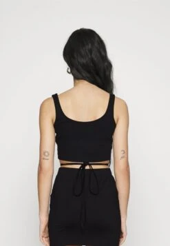 Top - 802 - Black_001 - White -Mode Kleidung e7e00129f7584864a416e19b1daa9fc2