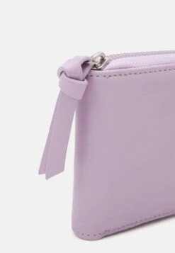 Even&Odd Geldbörse - Lilac -Mode Kleidung e99f92b4cebe444a8897c26a99d6fb32