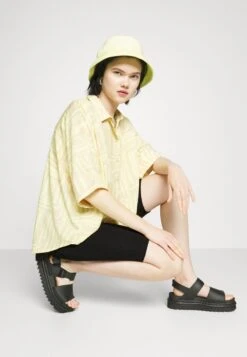 Even&Odd 2 PACK - Shorts - Black/beige -Mode Kleidung eb47de1fa0024d83b325daf45e93c59a