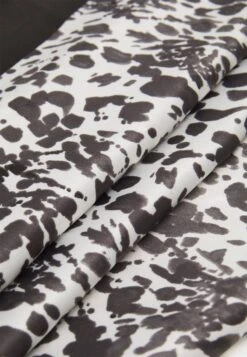 Even&Odd Tuch - Black -Mode Kleidung edfe8df1a9234a8e99fb163a54da409b